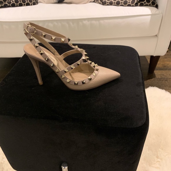 Meet your Posher, Elena - Picture 1 of 1